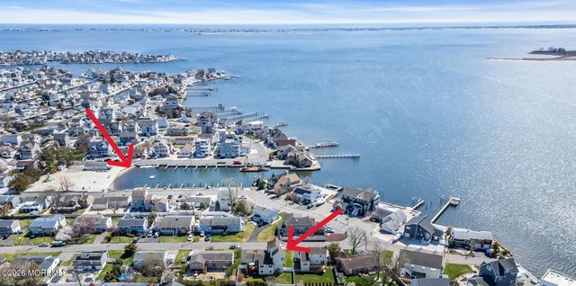 8 Bartine Street, Toms River, NJ 08753