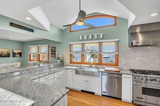 8 Bartine Street, Toms River, NJ 08753