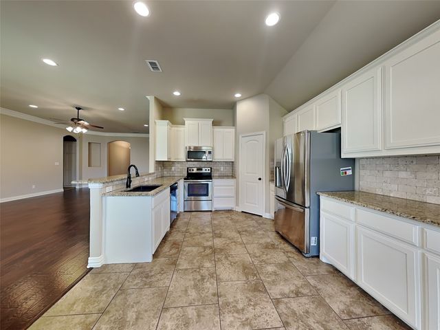 274 Spyglass Drive, Willow Park, TX 76008