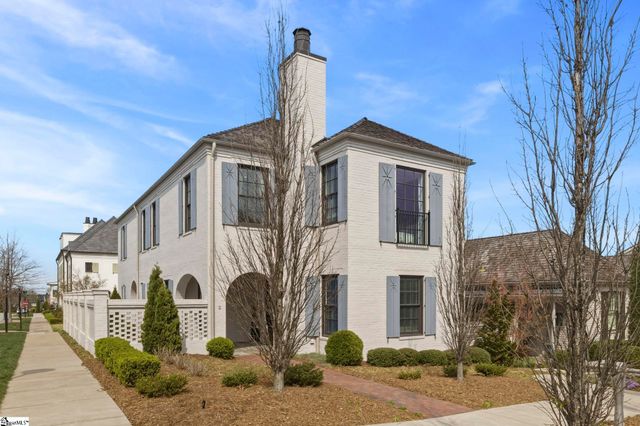 2 Topper Drive, Greenville, SC 29615