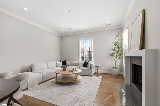 2 Topper Drive, Greenville, SC 29615