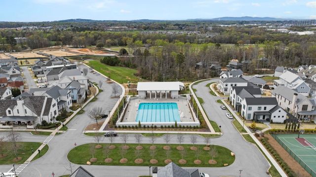 2 Topper Drive, Greenville, SC 29615