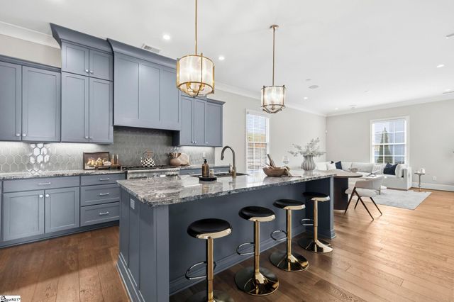 2 Topper Drive, Greenville, SC 29615