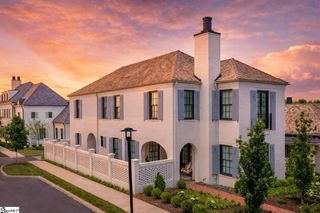 2 Topper Drive, Greenville, SC 29615