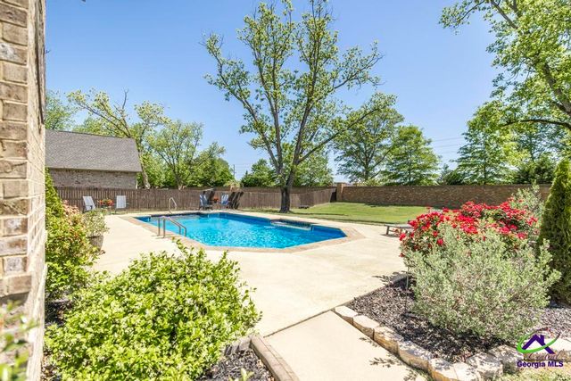406 Southern Woods Trail, Kathleen, GA 31047