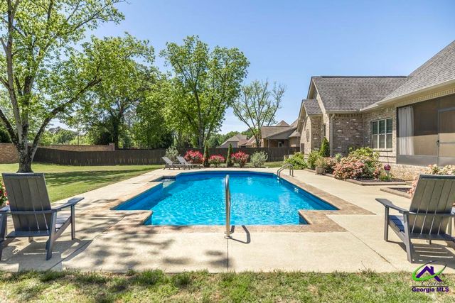 406 Southern Woods Trail, Kathleen, GA 31047