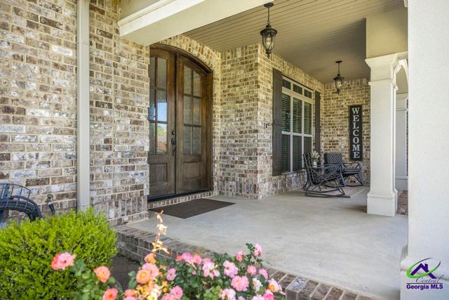 406 Southern Woods Trail, Kathleen, GA 31047