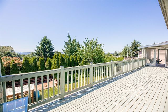 6708 75th Drive NE, Marysville, WA 98270
