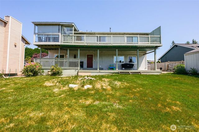 6708 75th Drive NE, Marysville, WA 98270