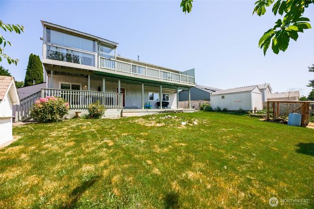 6708 75th Drive NE, Marysville, WA 98270