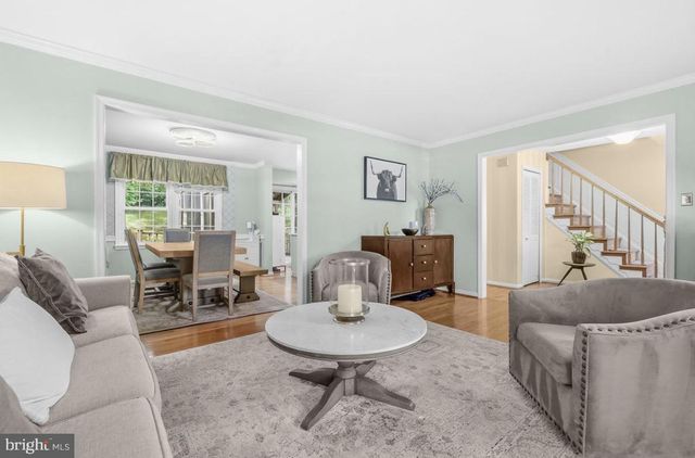 8853 APPLECROSS LN, Springfield, VA 22153