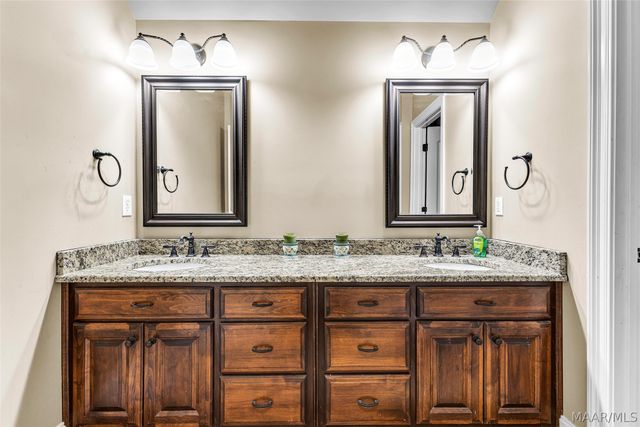 2024 Red Hawk Road, Prattville, AL 36067