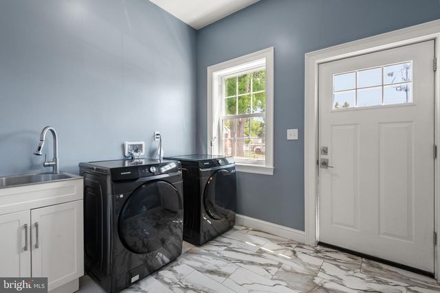 107A W CENTRAL AVE, Paoli, PA 19301