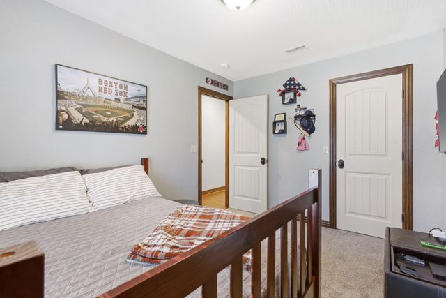 19 Mikayla Dr Drive, Lampe, MO 65681