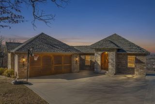 19 Mikayla Dr Drive, Lampe, MO 65681