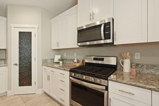 18157 Broadwell Ct, Lathrop, CA 95330