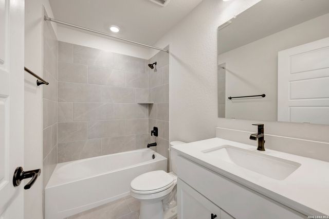 120 ARLO PT, New Braunfels, TX 78130