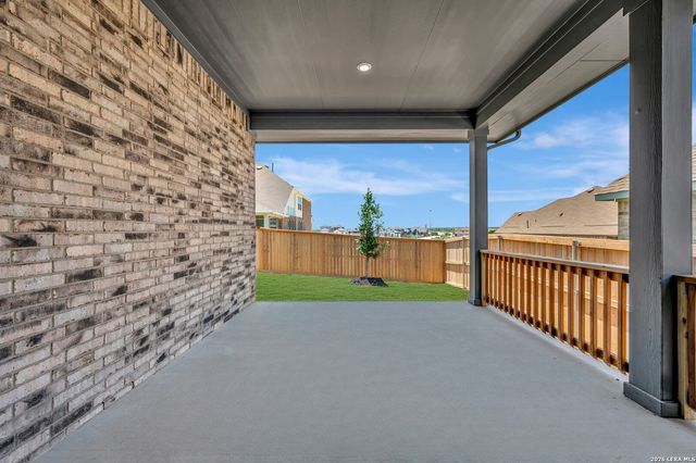 120 ARLO PT, New Braunfels, TX 78130