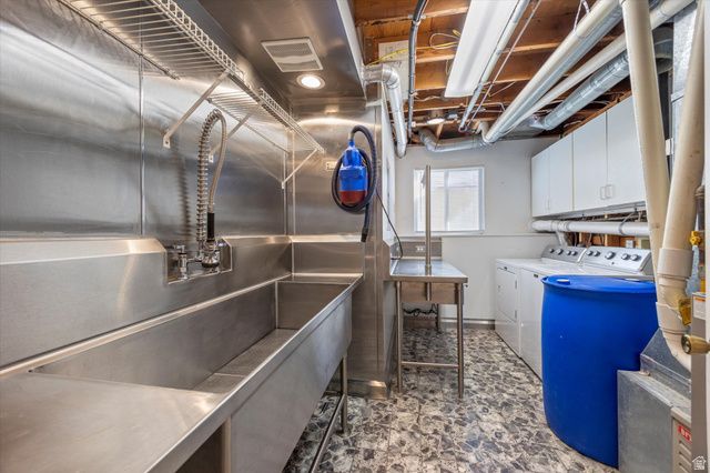 5110 W CYCLAMEN WAY, West Jordan, UT 84081