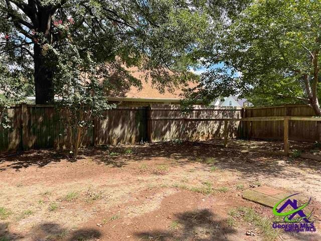 304 Jubilee Circle, Bonaire, GA 31005