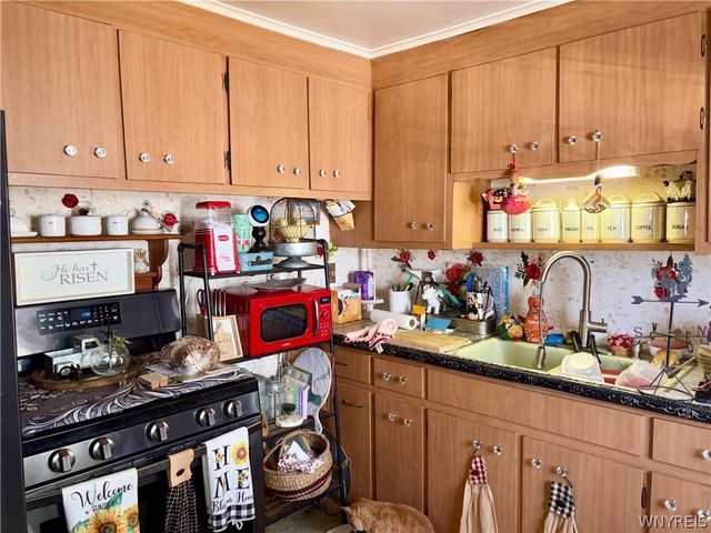 793 Sherwood Court, Cheektowaga, NY 14043