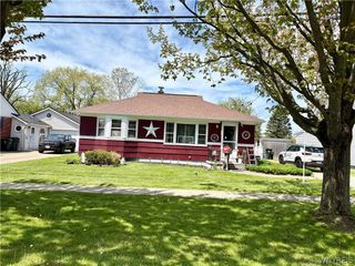 793 Sherwood Court, Cheektowaga, NY 14043