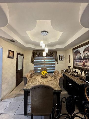 704 S 17th Street, Hidalgo, TX 78557