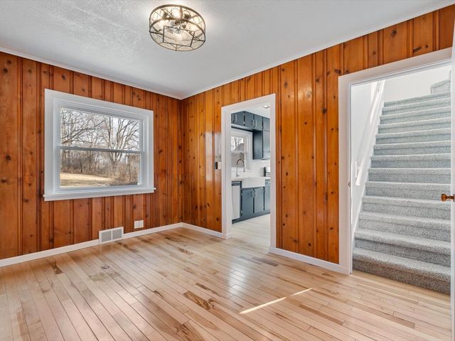 3525 Fair Avenue, Davenport, IA 52806