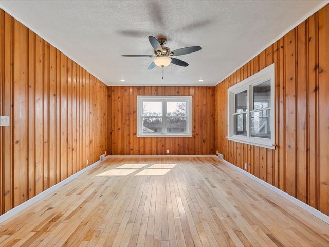 3525 Fair Avenue, Davenport, IA 52806