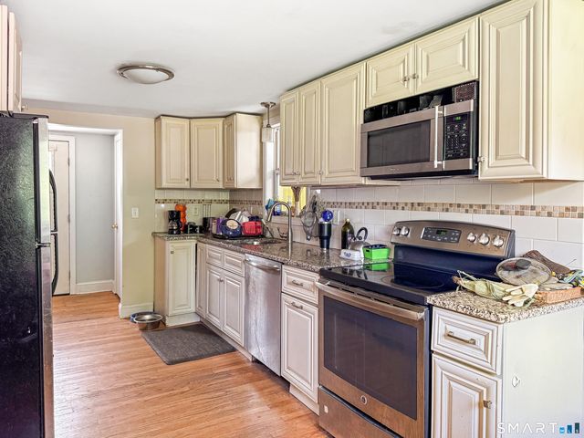 61 Forestville Avenue, Plainville, CT 06062