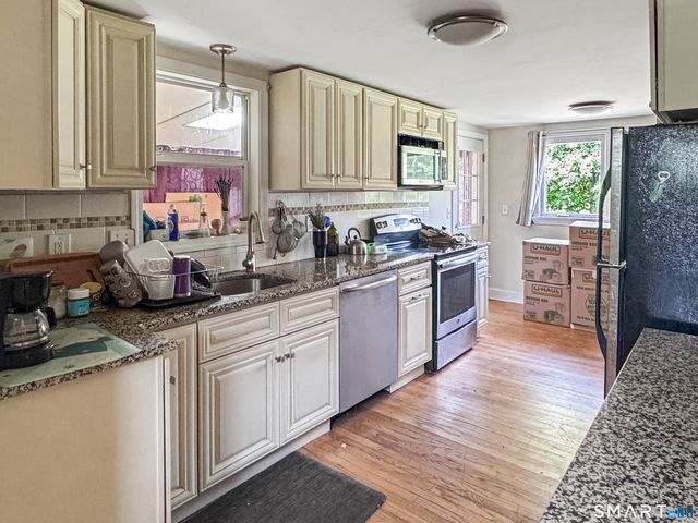 61 Forestville Avenue, Plainville, CT 06062