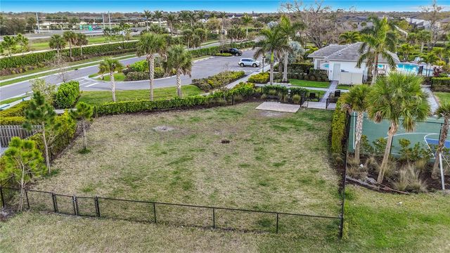 5635 BLUE REEF PLACE, Nokomis, FL 34275