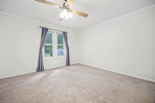1001 S Scarlet Oak CT, Chesapeake, VA 23320