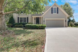 1800 NE Waterfield Village Court, Blue Springs, MO 64014
