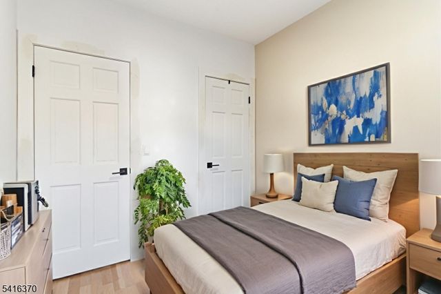 527 N 3Rd St, East Newark Boro, NJ 07029