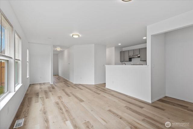 3311 Arbor Street, Mount Vernon, WA 98273