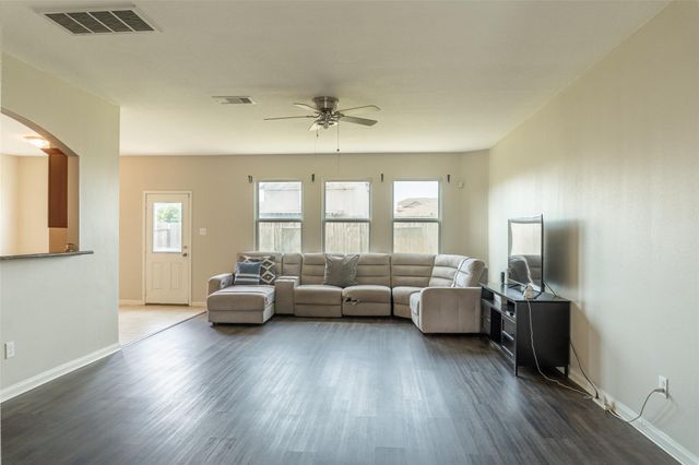 22702 Tabberts Way, Hockley, TX 77447