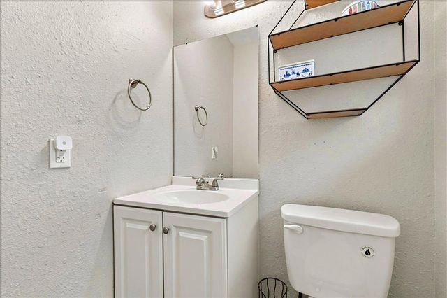 3309 Rolling Lane, Oklahoma City, OK 73110