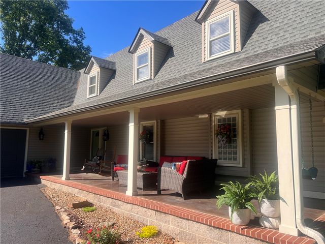 1402 Normandy Circle, Russellville, AR 72802