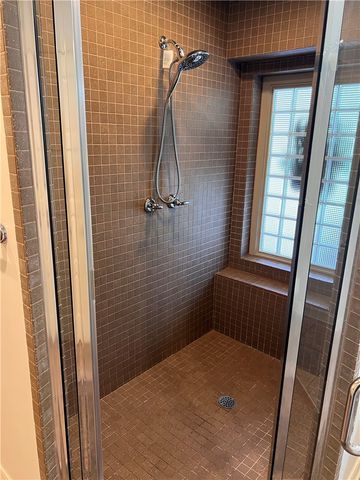 1402 Normandy Circle, Russellville, AR 72802