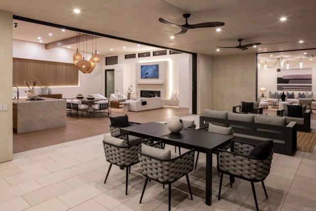 601 N Cedros, Solana Beach, CA 92075