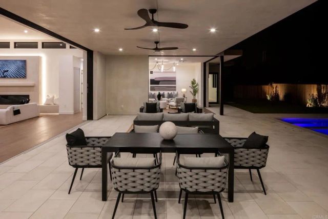 601 N Cedros, Solana Beach, CA 92075