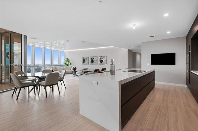 851 NE 1st Avenue PH4912, Miami, FL 33132