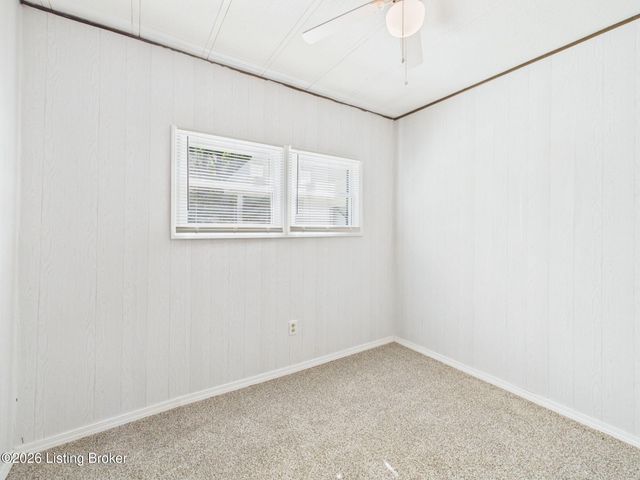 136 Beech Ct, Elizabethtown, KY 42701