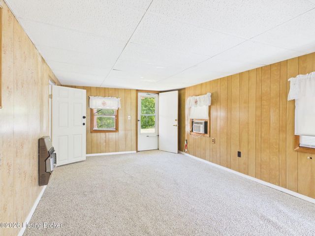 136 Beech Ct, Elizabethtown, KY 42701