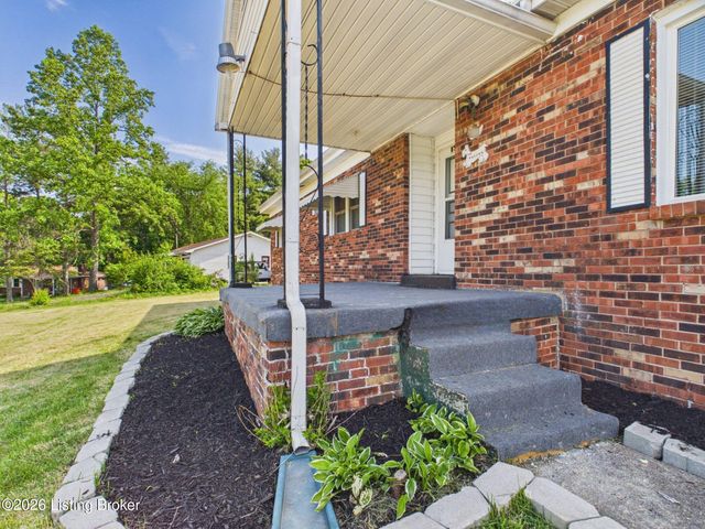 136 Beech Ct, Elizabethtown, KY 42701