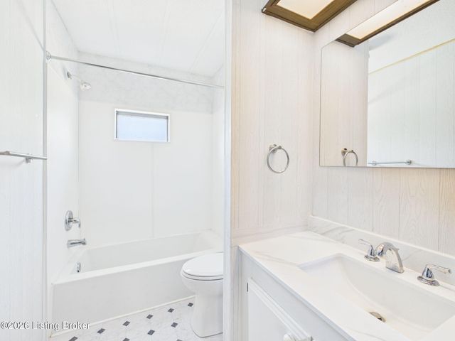 136 Beech Ct, Elizabethtown, KY 42701