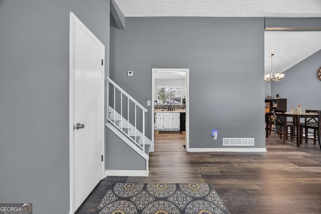 9256 Raven Drive, Jonesboro, GA 30238