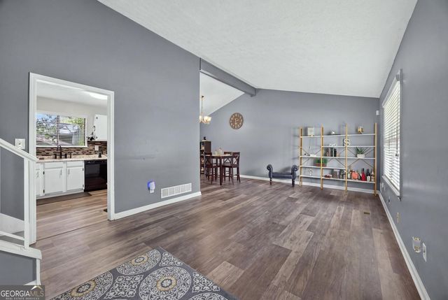 9256 Raven Drive, Jonesboro, GA 30238