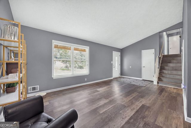 9256 Raven Drive, Jonesboro, GA 30238